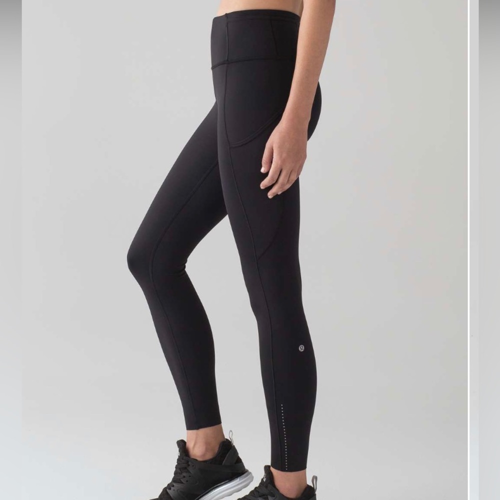 Lululemon Black Fast & Free 7/8 Tight II *Nulux 25"